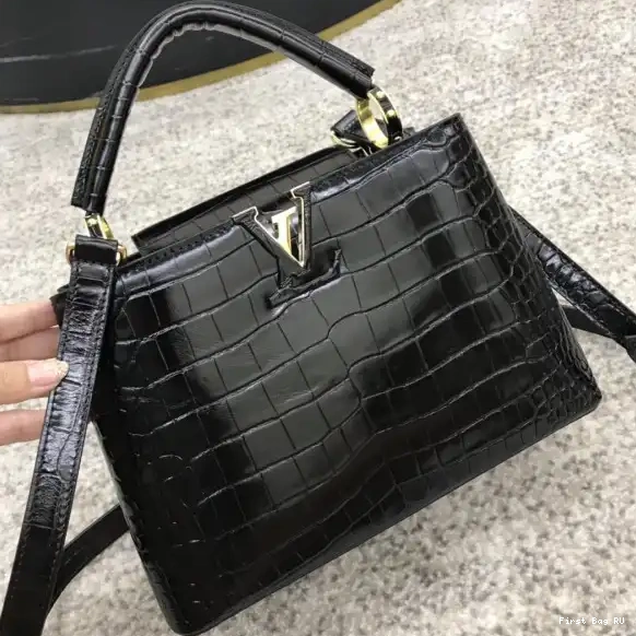 First bag CAPUCINES VUITTON BB LOUIS 0520